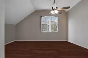 5032 Sunridge Palms Dr, Tampa, FL 33617 - Photo 16