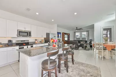 10824 Fanning Springs Court, Tampa, FL 33647 - Photo 4