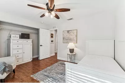 727 Locust Street, Tarpon Springs, FL 34689 - Photo 18