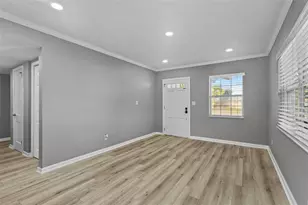 2302 S Thixton Ct, Tampa, FL 33629 - Photo 8