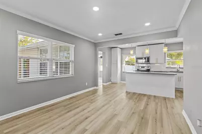 2302 S Thixton Court, Tampa, FL 33629 - Photo 6