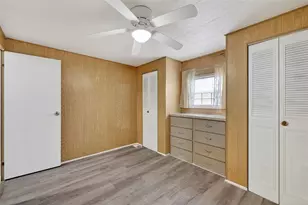 37303 Kinkaid Dr, Zephyrhills, FL 33541 - Photo 18