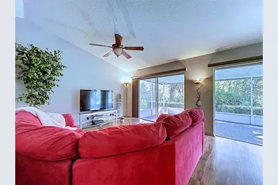 7517 Savannah Lane, Tampa, FL 33637 - Photo 6