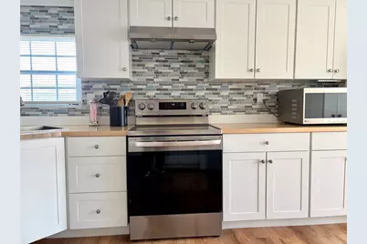 224 S Port Royal Lane, Apollo Beach, FL 33572 - Photo 8