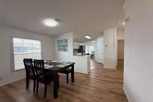 224 S Port Royal Ln, Apollo Beach, FL 33572 - Photo 4
