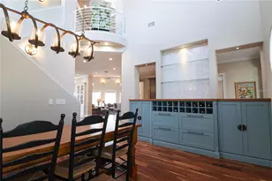 11105 5th St E, Treasure Island, FL 33706 - Photo 10