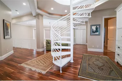 11105 5th Street E, Treasure Island, FL 33706 - Photo 28