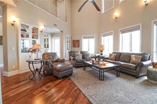 11105 5th St E, Treasure Island, FL 33706 - Photo 14