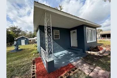 1203 N Maryland Avenue, Plant City, FL 33563 - Photo 2
