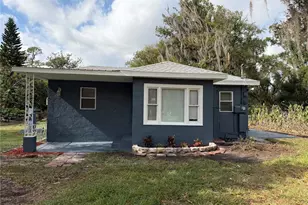 1203 N Maryland Ave, Plant City, FL 33563 - Photo 1