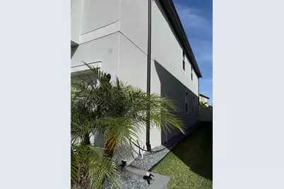 7323 Pool Compass Loop, Wesley Chapel, FL 33545 - Photo 2