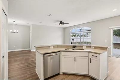 2700 Sierra Vista Way, Holiday, FL 34691 - Photo 22