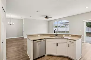 2700 Sierra Vista Way, Holiday, FL 34691 - Photo 22