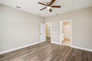 2700 Sierra Vista Way, Holiday, FL 34691 - Photo 28