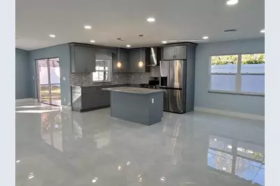 7607 Winging Way Drive, Tampa, FL 33615 - Photo 4