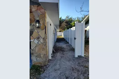 7607 Winging Way Drive, Tampa, FL 33615 - Photo 20