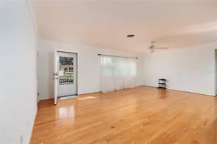 13877 94th Ave, Seminole, FL 33776 - Photo 12