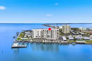 2539 Gary Cir, Dunedin, FL 34698 - Photo 2