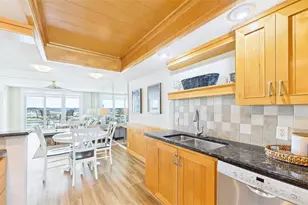 2539 Gary Cir, Dunedin, FL 34698 - Photo 8