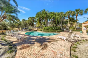 1605 Royal Palm Dr S, Gulfport, FL 33707 - Photo 48