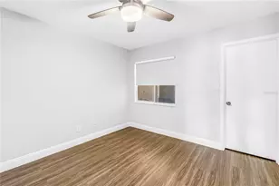 1605 Royal Palm Dr S, Gulfport, FL 33707 - Photo 30