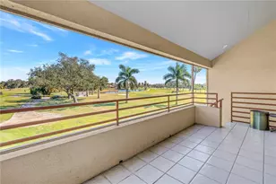 1605 Royal Palm Dr S, Gulfport, FL 33707 - Photo 40