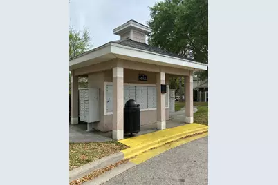 8210 Down Royal Road, Tampa, FL 33610 - Photo 30