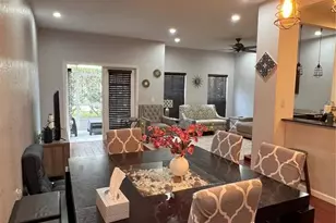8210 Down Royal Rd, Tampa, FL 33610 - Photo 12