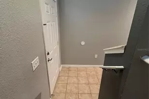 8210 Down Royal Rd, Tampa, FL 33610 - Photo 22