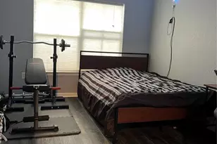 8210 Down Royal Rd, Tampa, FL 33610 - Photo 22