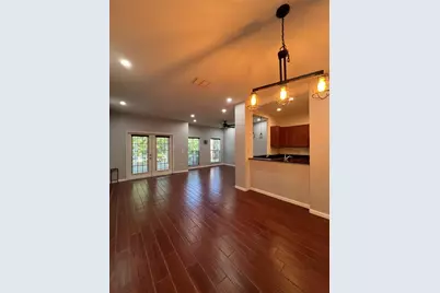 8210 Down Royal Road, Tampa, FL 33610 - Photo 14