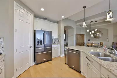 1351 Emerald Dunes Drive, Sun City Center, FL 33573 - Photo 8