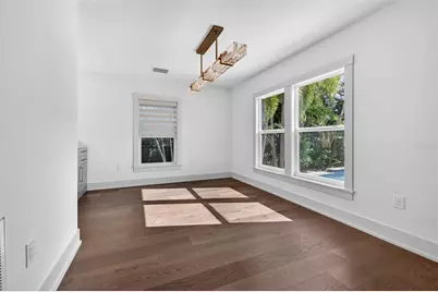 124 19th Avenue N, Saint Petersburg, FL 33704 - Photo 18