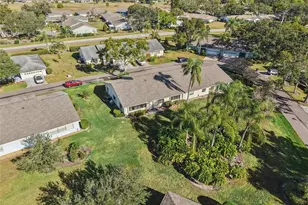 2322 Lancaster Dr, Sun City Center, FL 33573 - Photo 38