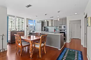 175 1st St S, Saint Petersburg, FL 33701 - Photo 10