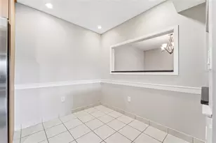 1207 Pine Ridge Cir W, Tarpon Springs, FL 34688 - Photo 12