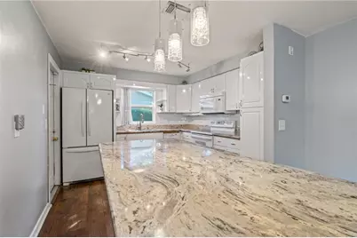 2040 Forest Drive, Clearwater, FL 33763 - Photo 8