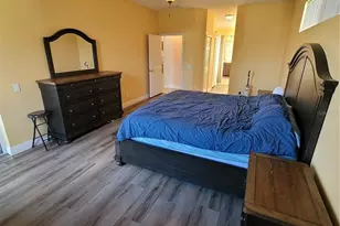 10850 Breaking Rocks Dr, Tampa, FL 33647 - Photo 12