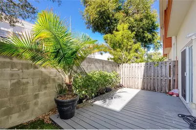 851 3rd Ave N, Saint Petersburg, FL 33701 - Photo 32