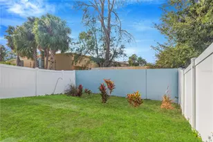 3722 W Mango Ave, Tampa, FL 33611 - Photo 12