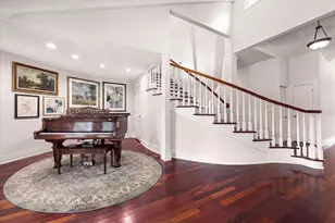 2402 Pine Hammock, Clearwater, FL 33764 - Photo 12