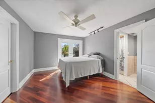 2402 Pine Hammock, Clearwater, FL 33764 - Photo 38