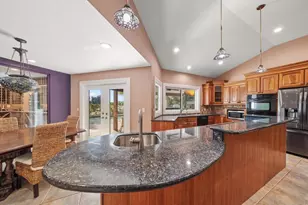 2402 Pine Hammock, Clearwater, FL 33764 - Photo 22
