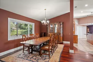 2402 Pine Hammock, Clearwater, FL 33764 - Photo 10