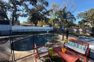 3066 19th Pl SW, Largo, FL 33774 - Photo 4