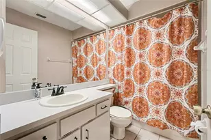 38345 Cottonwood Pl, Zephyrhills, FL 33542 - Photo 16