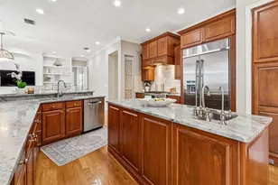 15011 Lake Emerald Blvd, Tampa, FL 33618 - Photo 26