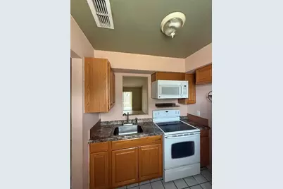 3620 Hartford Street N, Saint Petersburg, FL 33713 - Photo 8