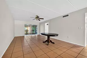 219 Palmetto Ct, Oldsmar, FL 34677 - Photo 6