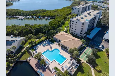 1332 Pasadena Avenue S #205, South Pasadena, FL 33707 - Photo 2